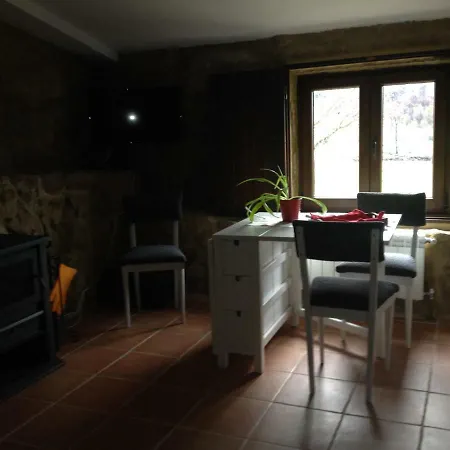 Gasthaus Quinta Damigo Seia Exterior foto